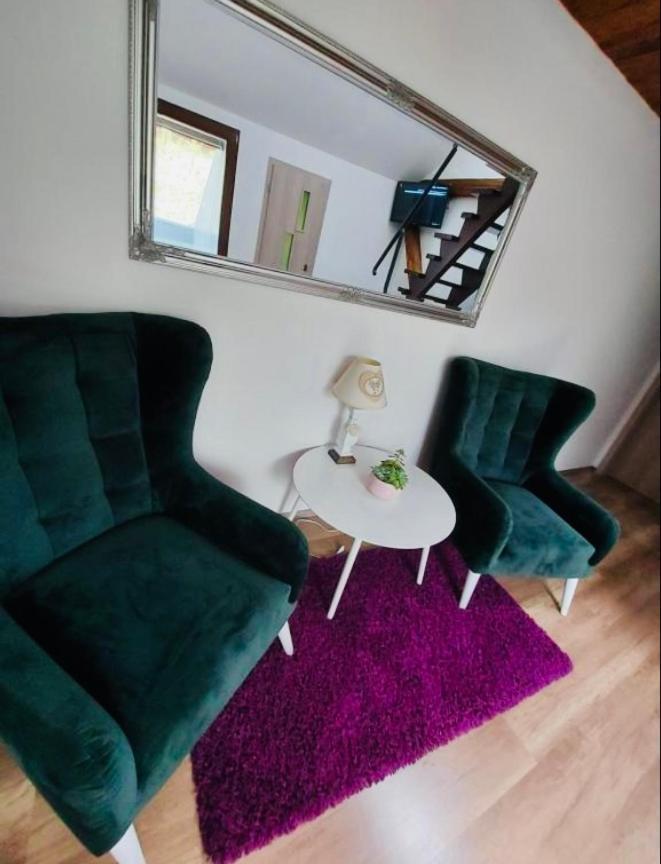 Jokai Apartman Комарно Экстерьер фото